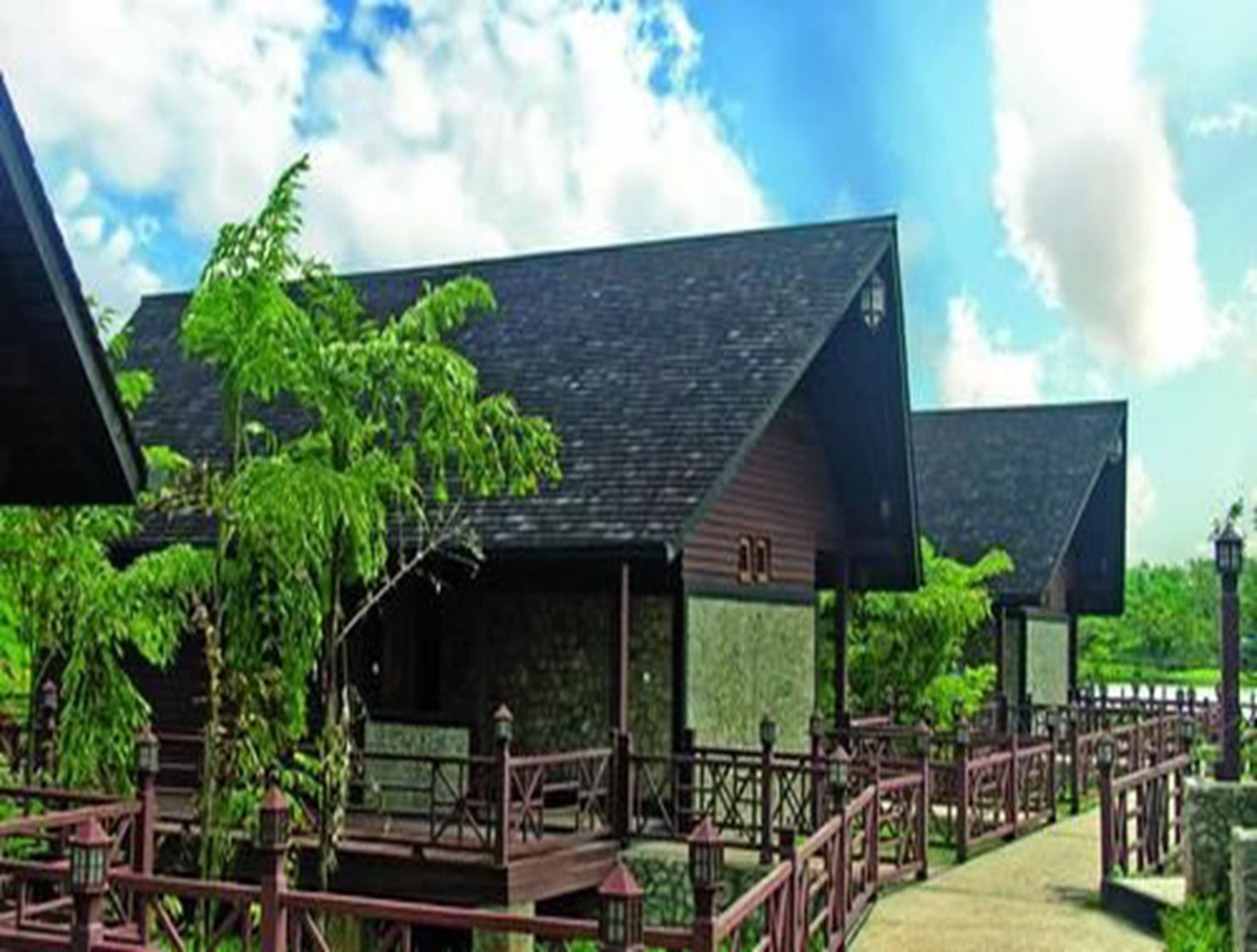 Kma Shwe Pyi Bago Resort Exterior photo
