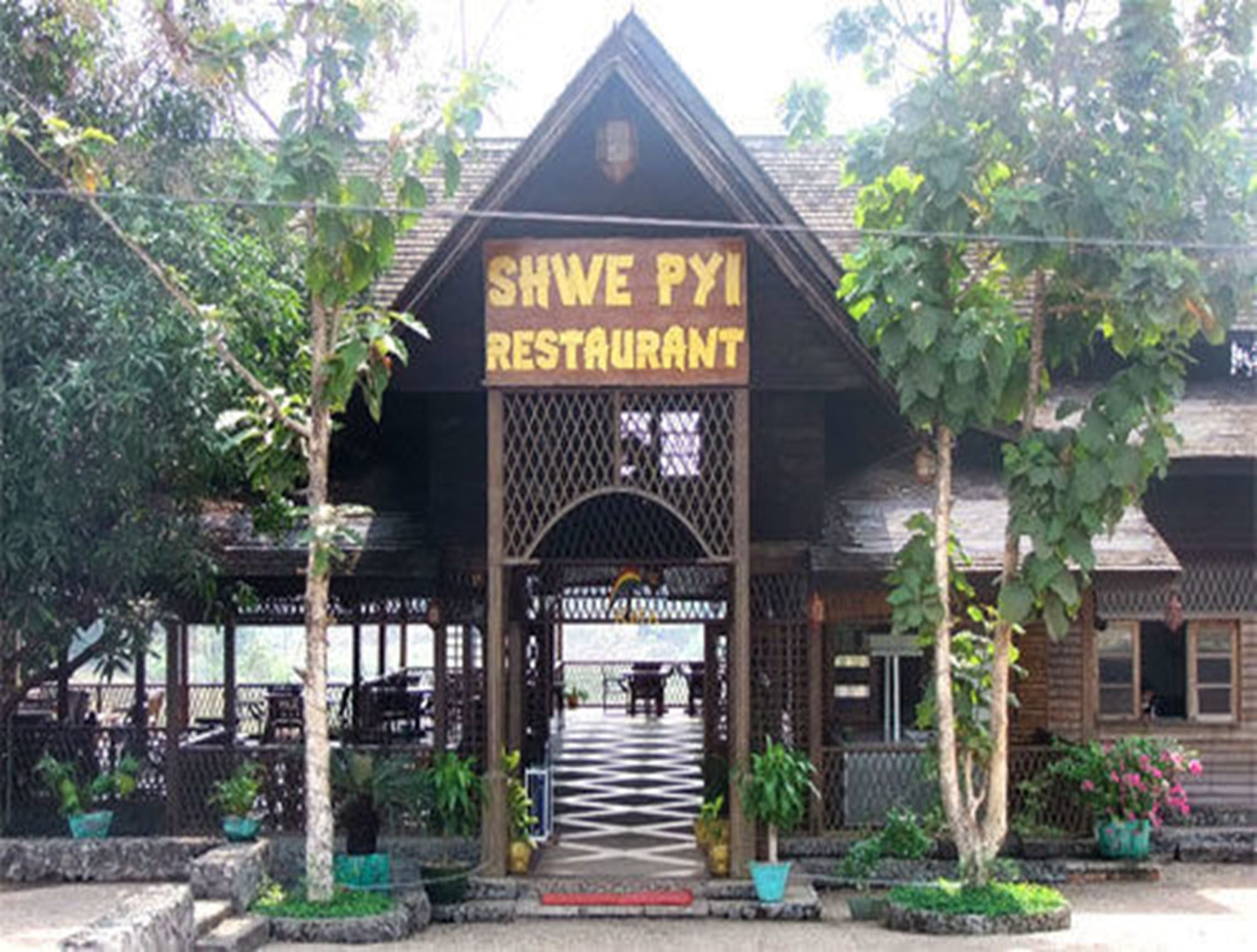 Kma Shwe Pyi Bago Resort Exterior photo